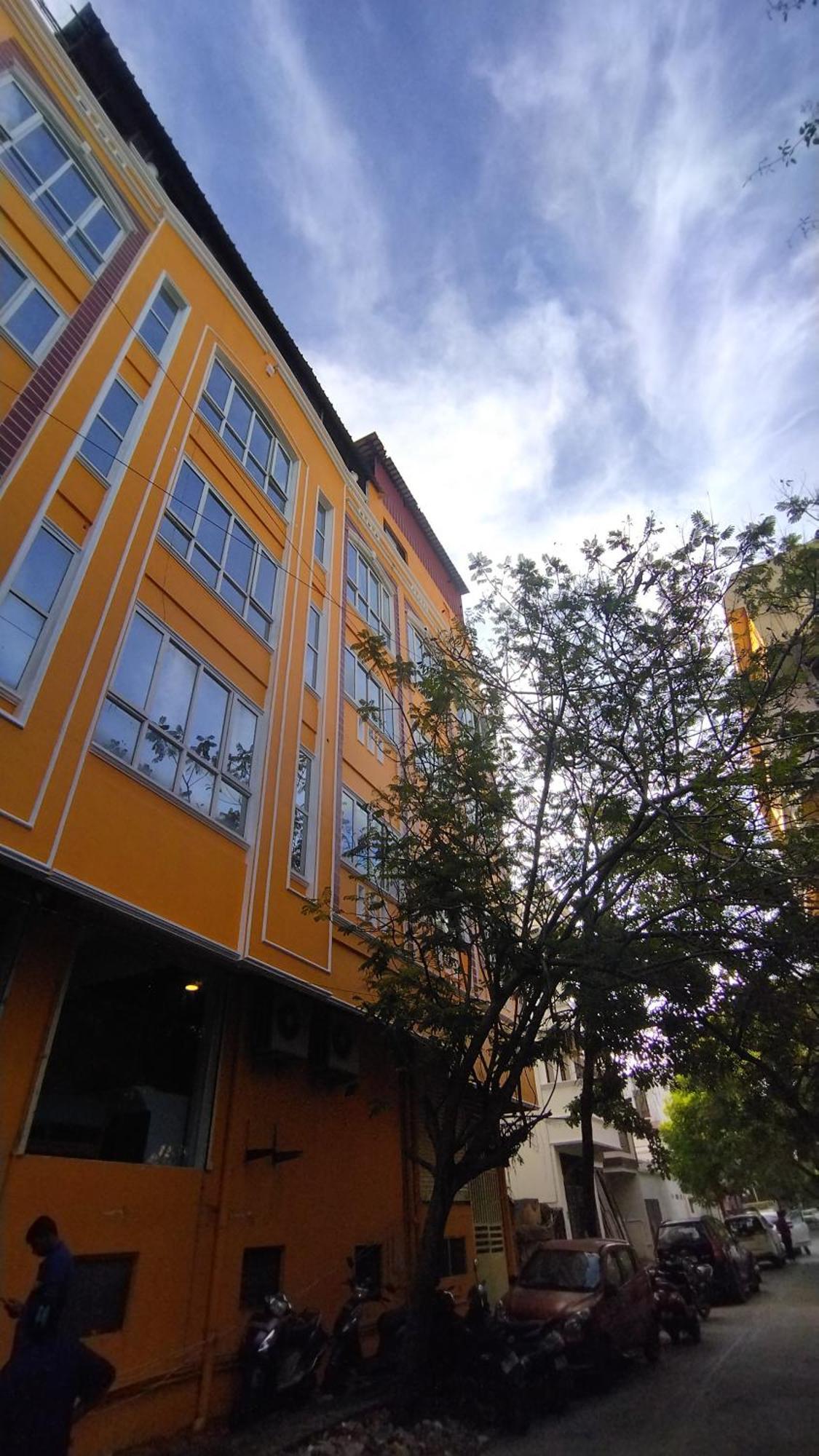 Chaplin Hotel 蓬蒂切里 外观 照片
