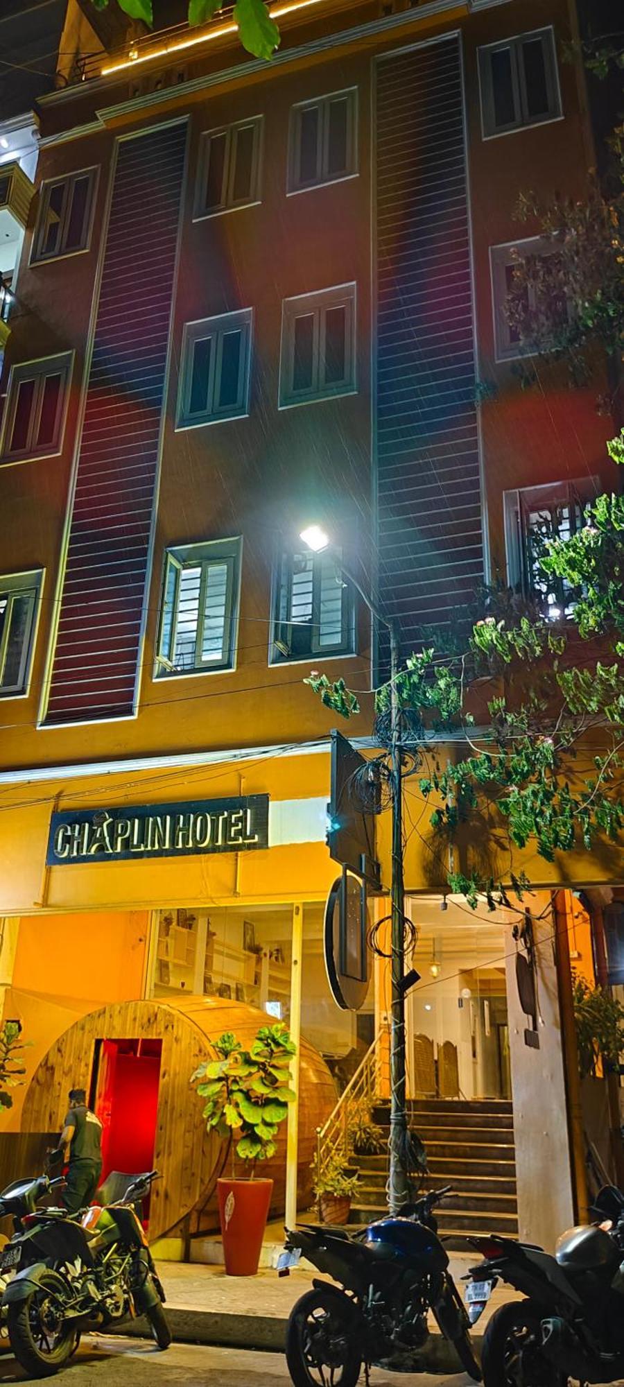 Chaplin Hotel 蓬蒂切里 外观 照片